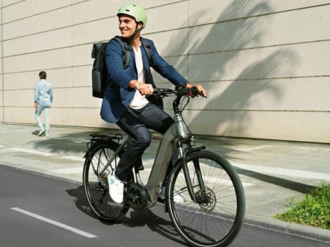 Large-AYVENS-4_0021-V5