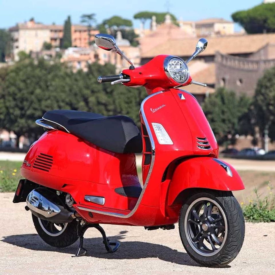 Vespa GTS 300