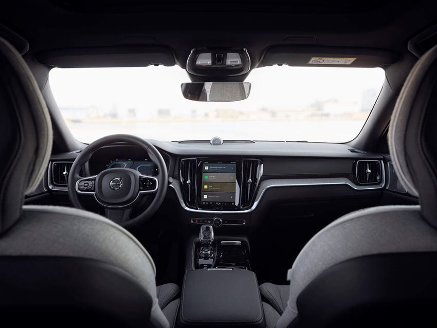 294041_V60_Recharge_Interior