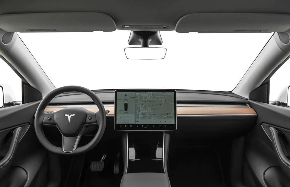 Um Model 3 mais familiar 