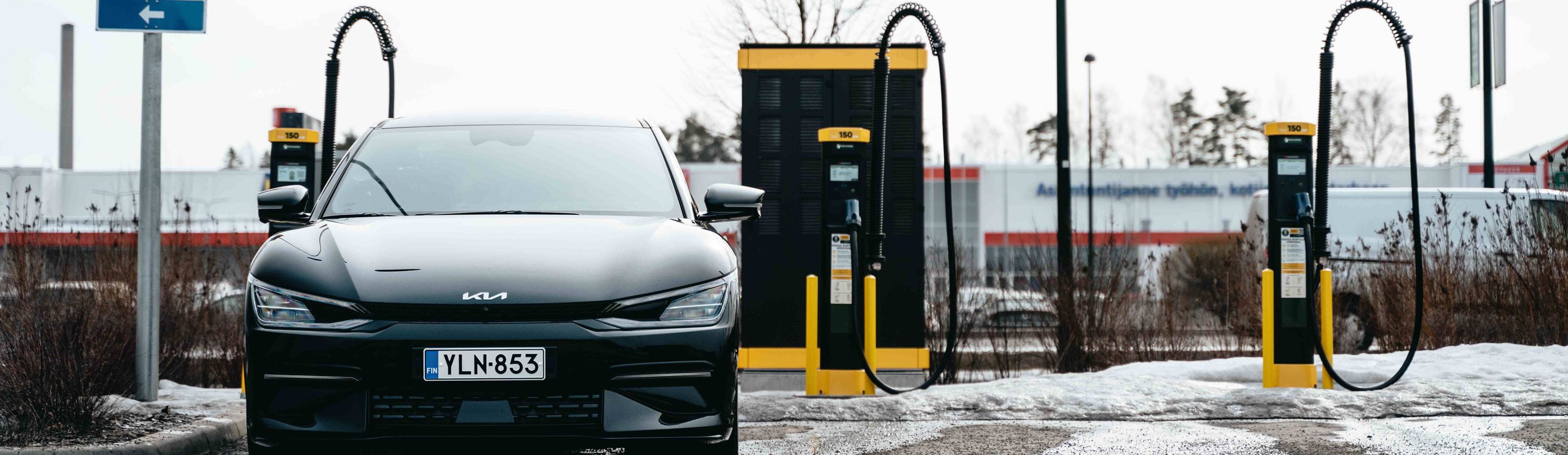 Kia charging in snow